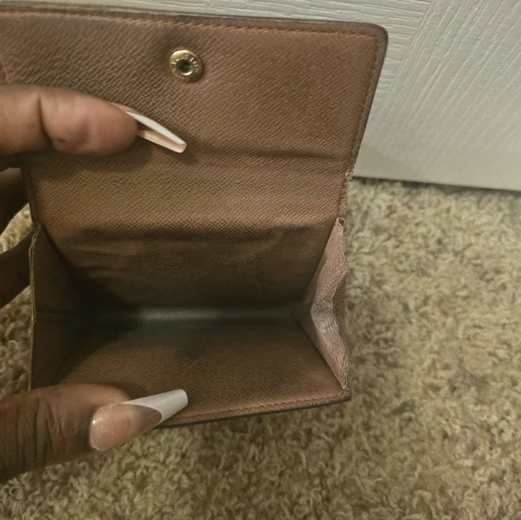 Louis Vuitton Monogram Brown Wallet - Picture 16 of 16